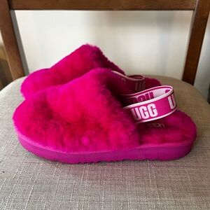 UGGs Fluff Yeah Girls slippers
